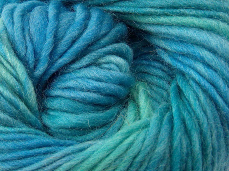 Acacia Yarns Gaia Self-Striping Wool #010 Acacia Yarns Gaia Self-Striping Wool #010