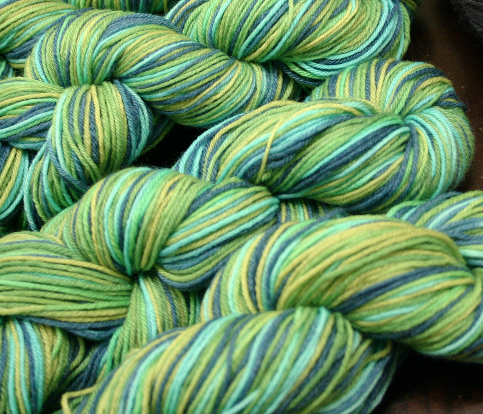 Ivy Brambles Enrapture Light Yarn - 016 Hydrangea