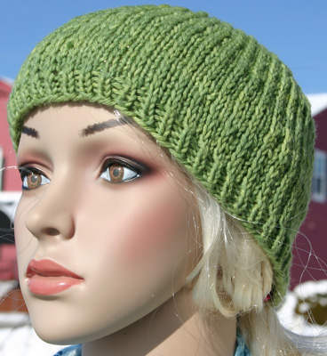 Ivy Brambles Roundabout Rib Hat Pattern