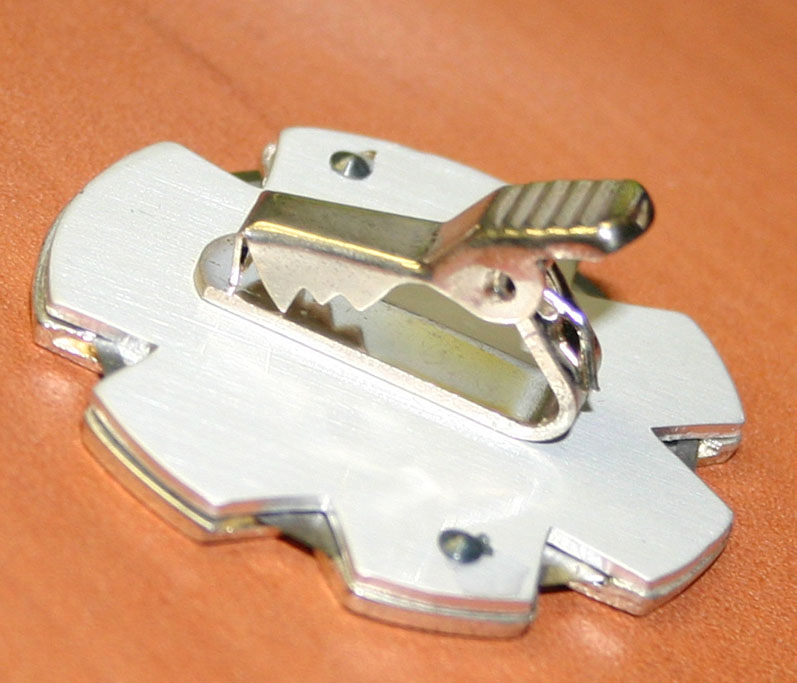 Clip-On Yarn and Thread Cutter - Fish Clip-On Yarn and Thread Cutter - Fish