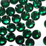 Swarovski Crystal Rhinestones 30ss Flatback in Emerald