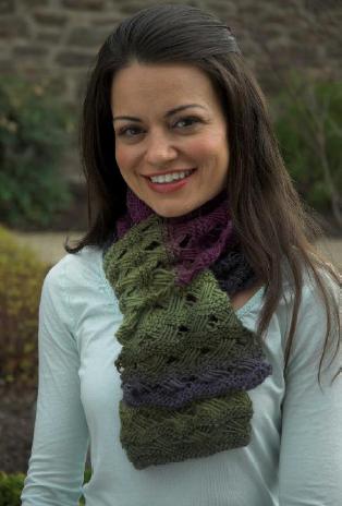 Gina Scarf Pattern #428