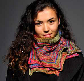 Star Cowl in Symphony Yarn Kit