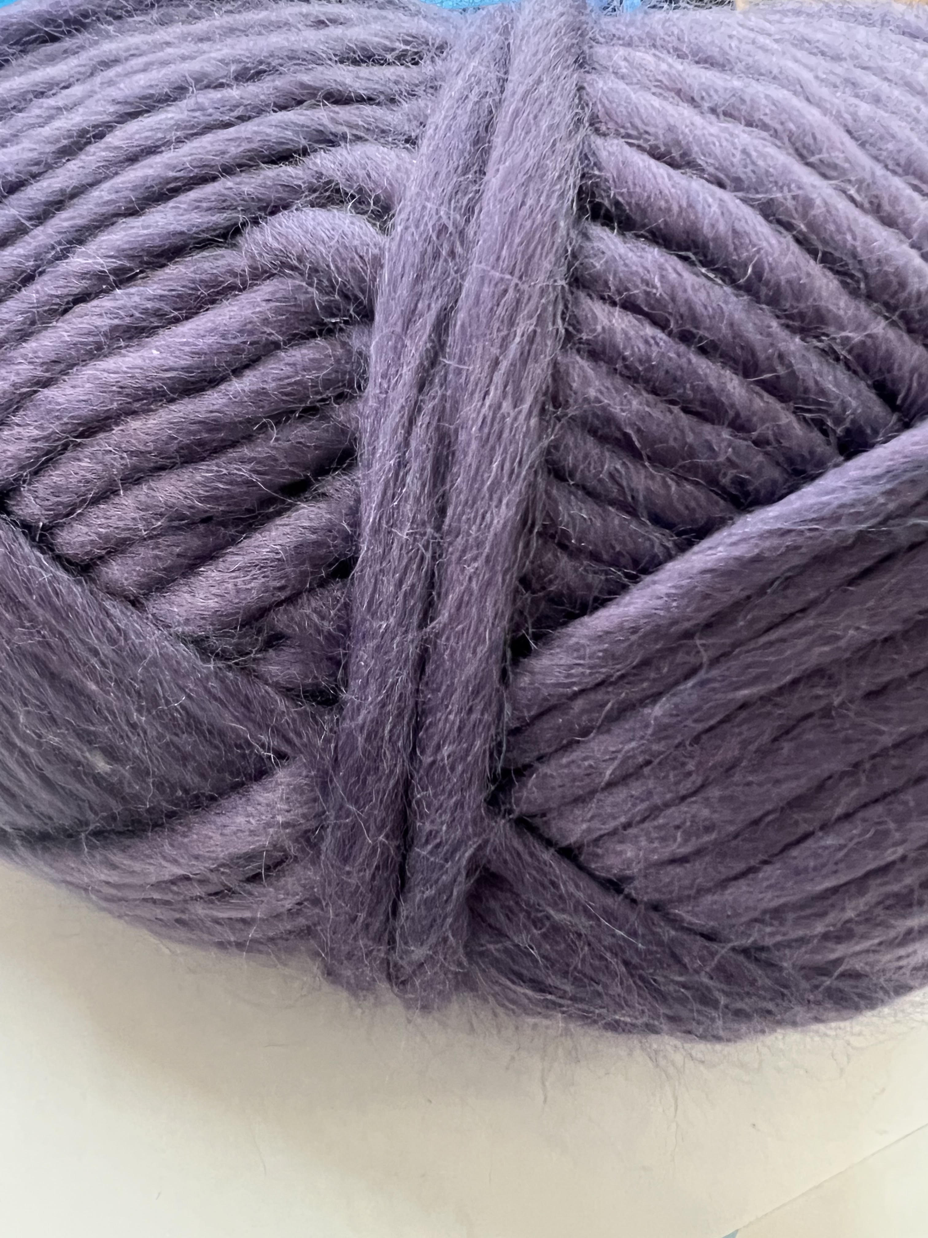 Acacia Yarns Super Chunky Merino Wool Yarn - 020